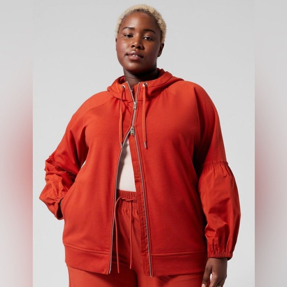 NWT Athleta On my Way Truimph Hoodie Red Lyst Size 2X.